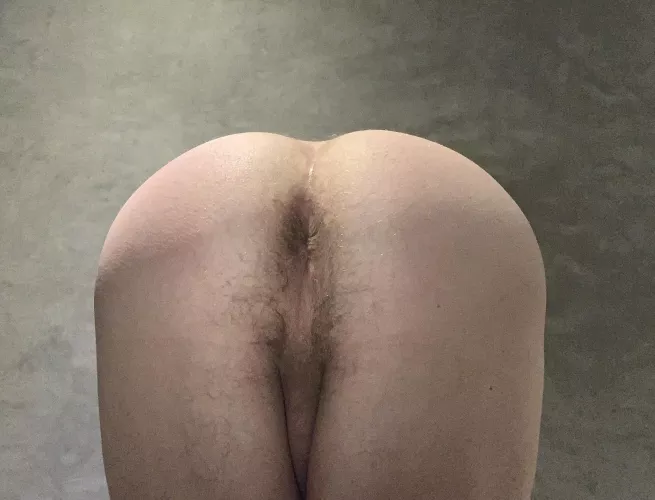 Hole you need to see