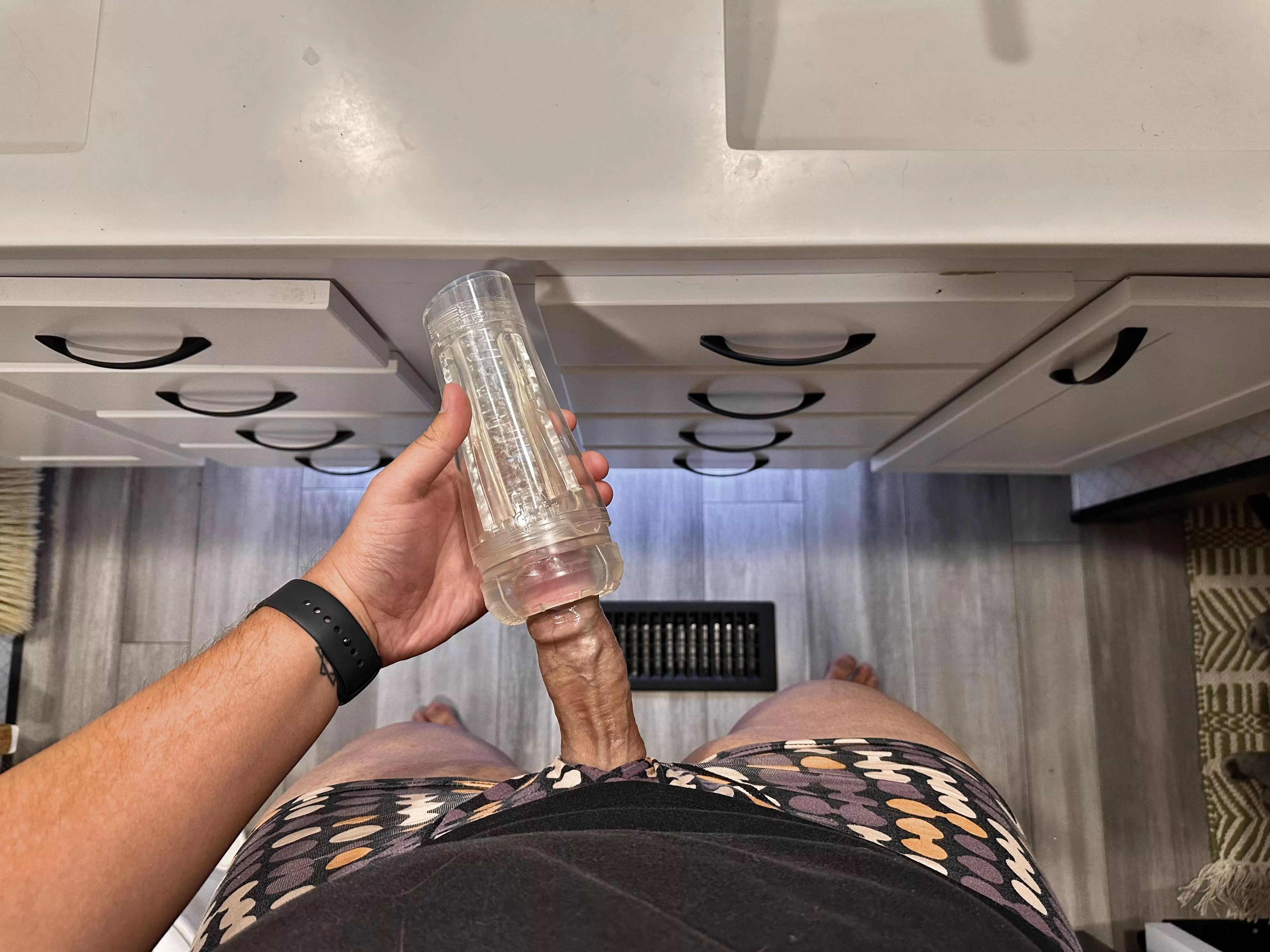 How my days usually end 👀🤙🏼