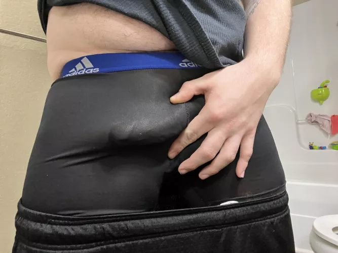 How’s my cock looking???