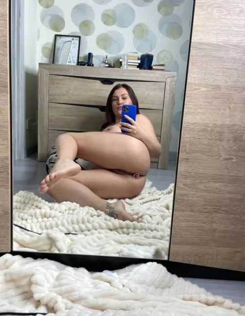 I hope you like curvy girls