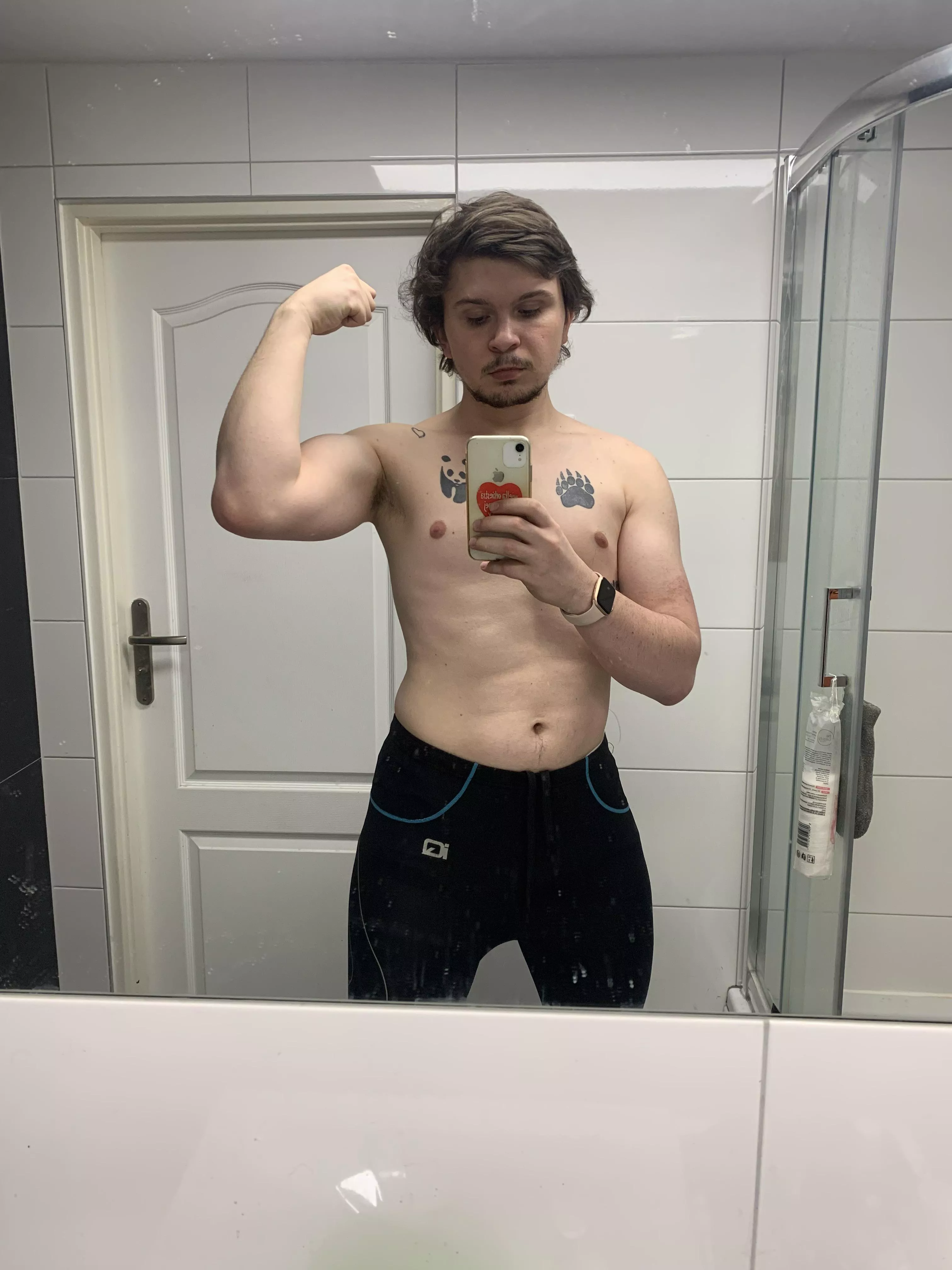 I might dislike my body, but never my arms 🥰