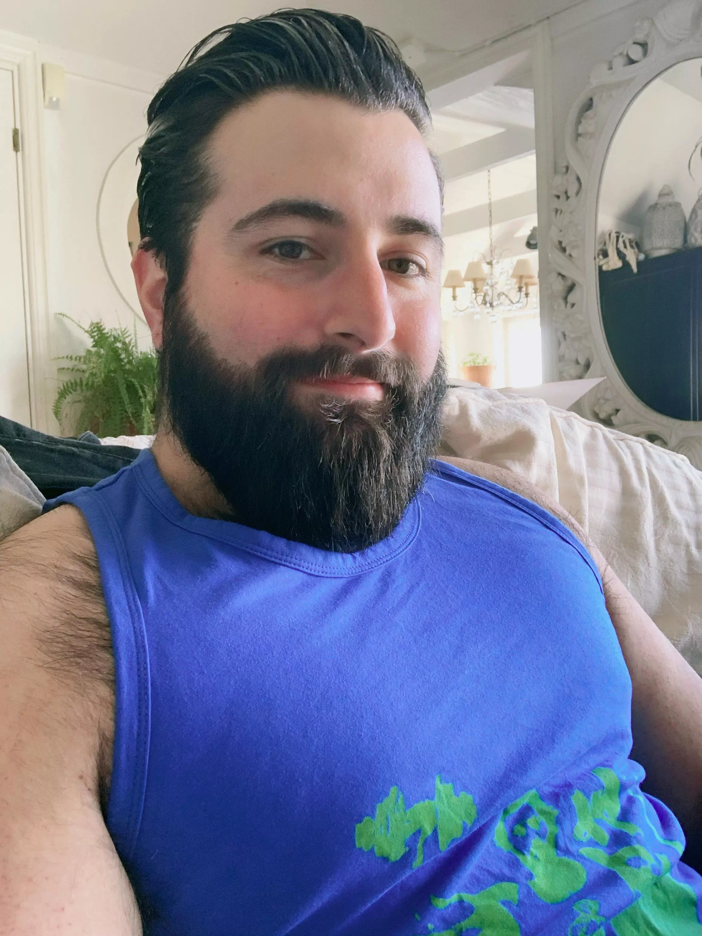 It’s my cake day today! 🎂 Hope everyone has a fantastic week, greetings from Sweden 🇸🇪💖