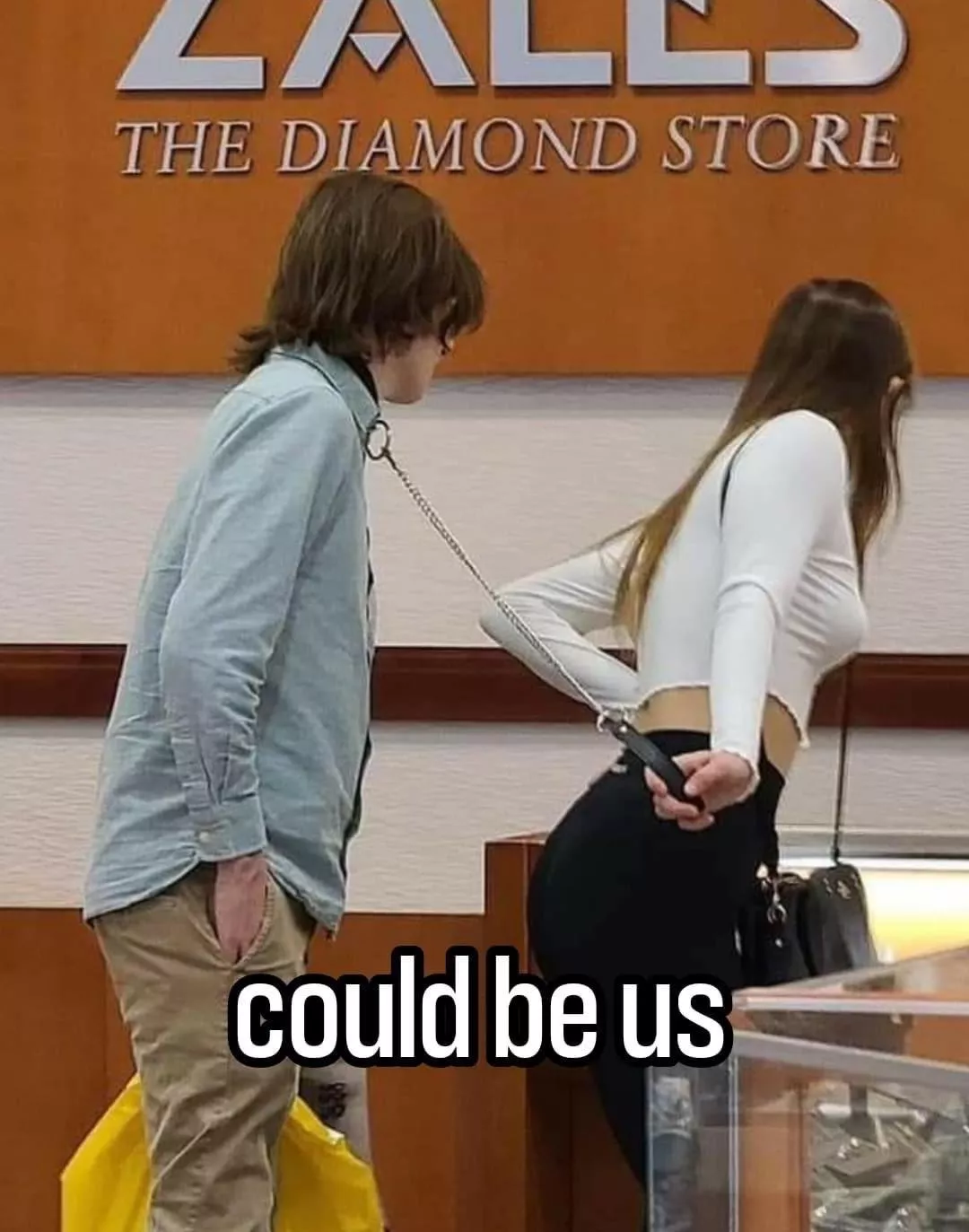 Keeping them leashed so they don't get lost 🥰 Keeping them leashed so they don't get lost 🥰