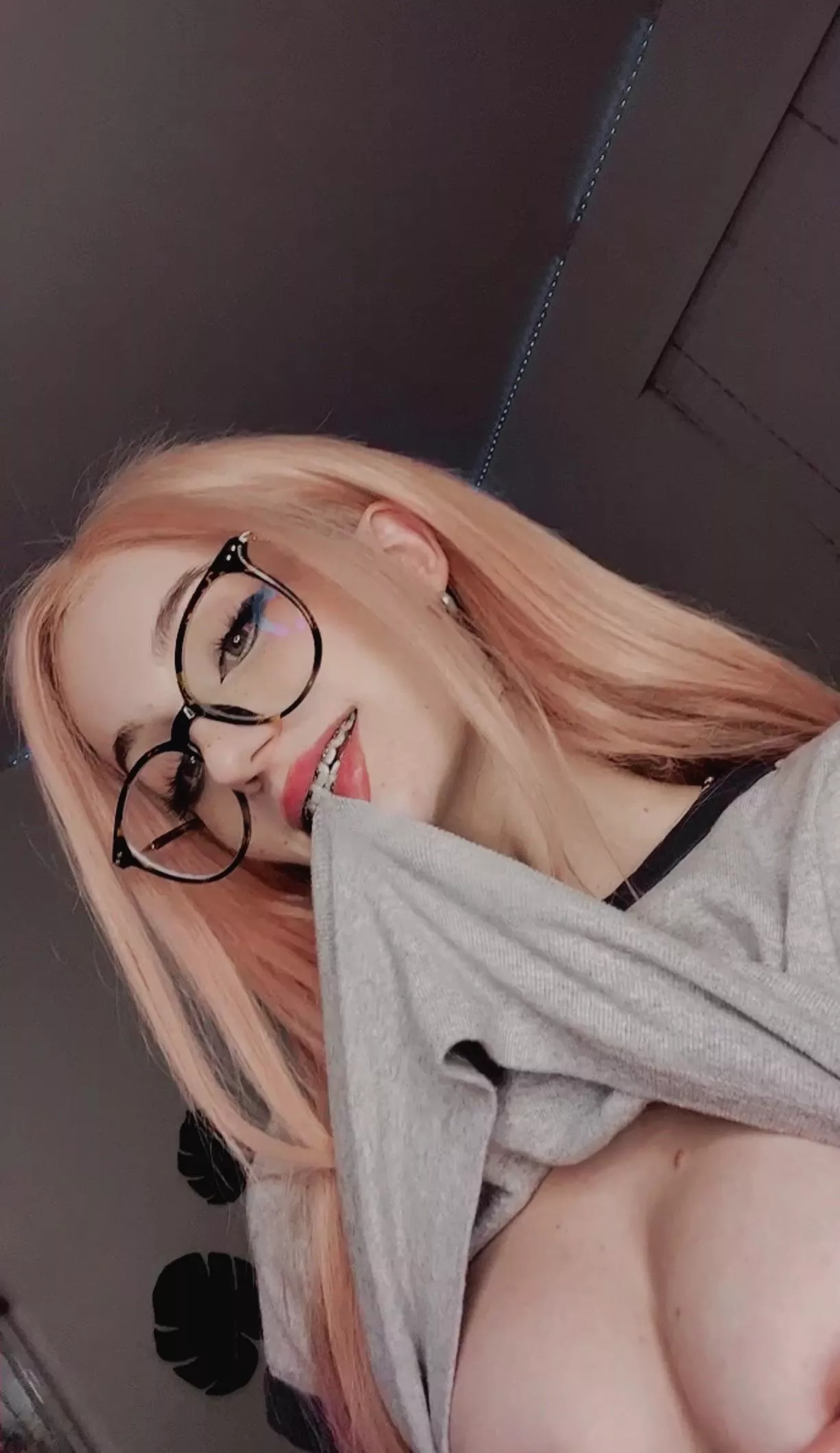 Kinda want to fuck a Redditor … any volunteers?