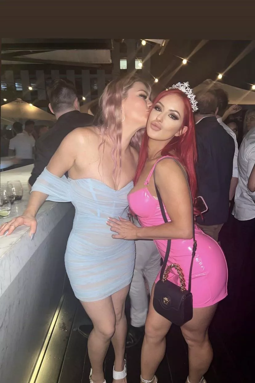 Kisses for the Queen