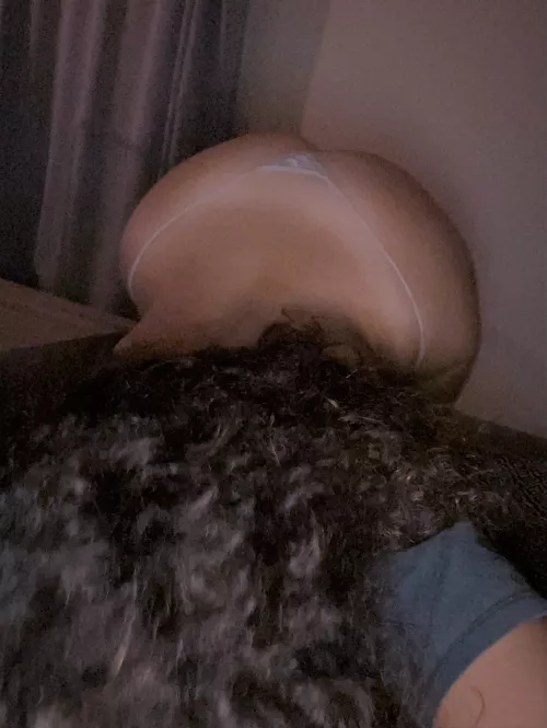 Like my tiny thong daddy? 😈😋 Free OF link in comments 👇