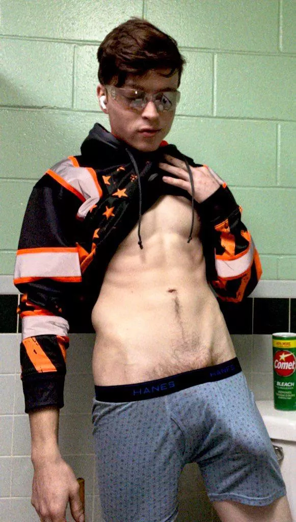 NSFW but I’m at work at the same time