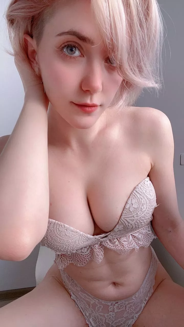 skip dinner, eat me instead