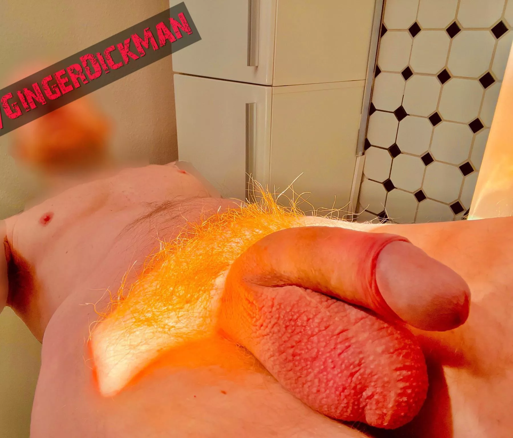 When the sun hit my red hair it turns to fire 🔥 what do you think about my fire bush ? :)