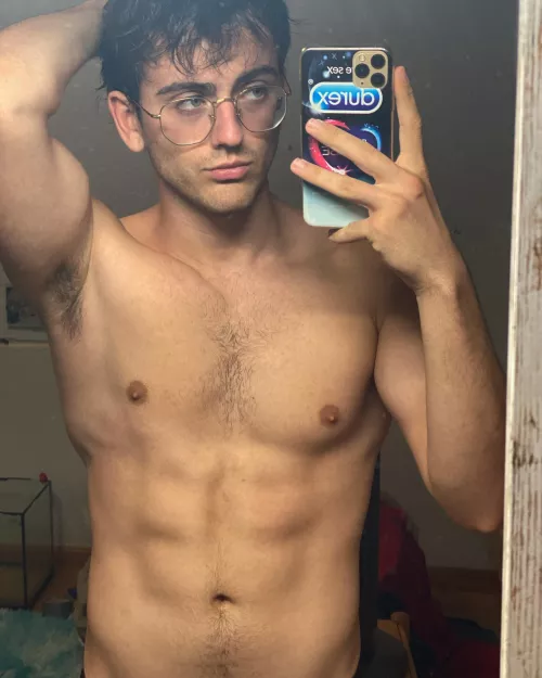 Who do I look like 😝