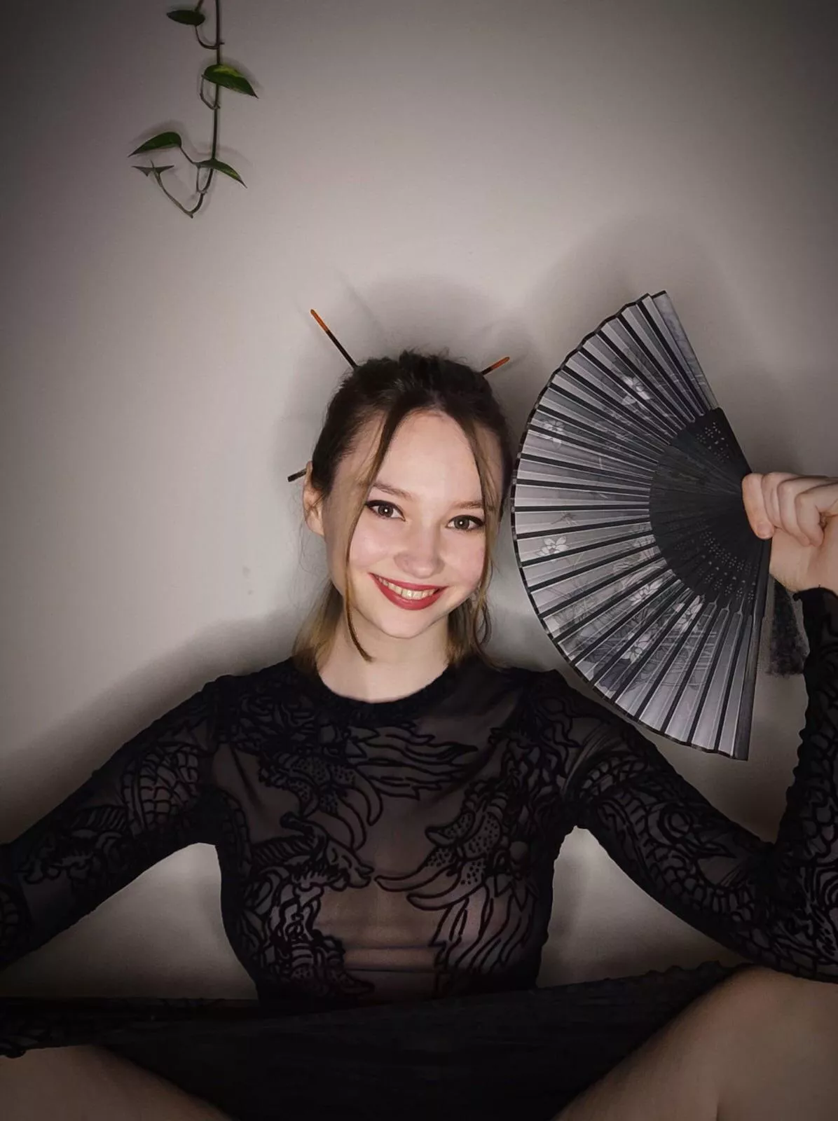 Would you go out with me like this? 😇