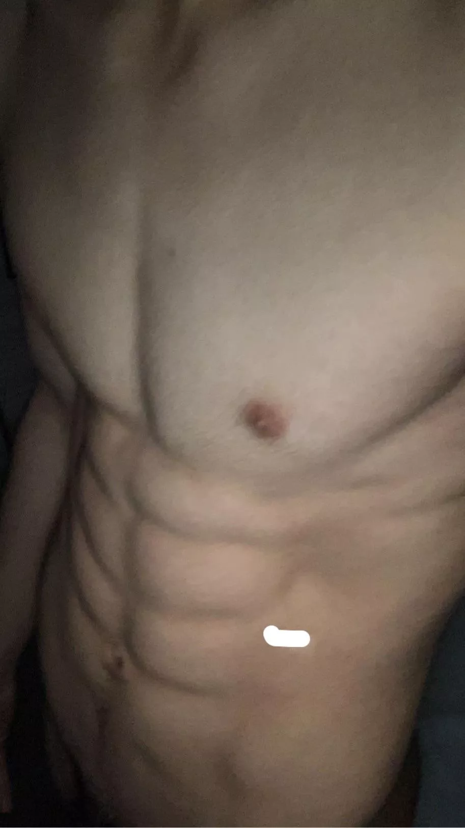 18, muscular guys hit me up with a body pic for my snap