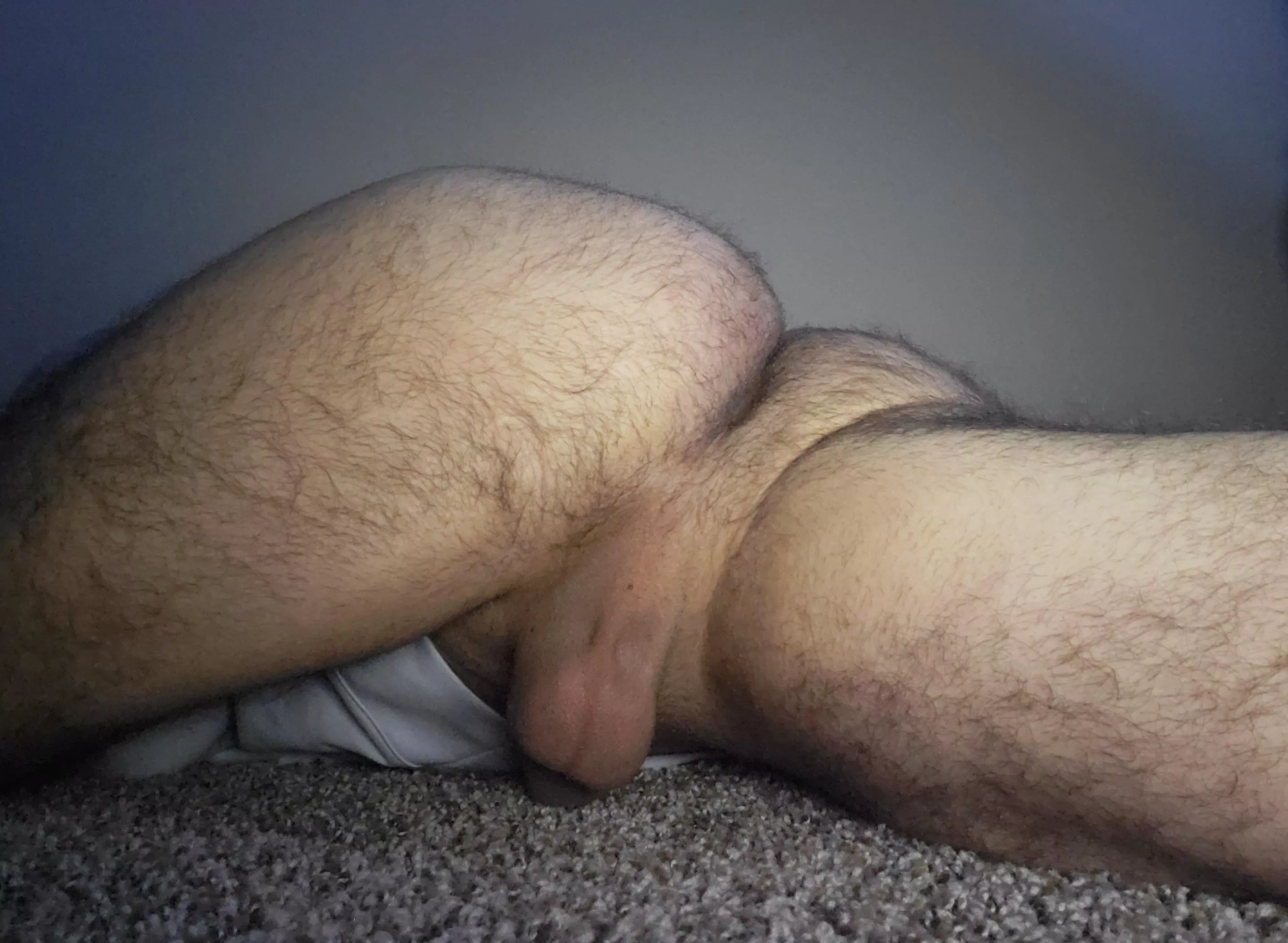 [21] My ass and DMs are always open