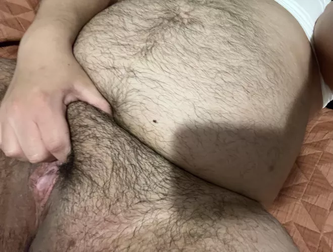 A trans bear with a lot to give 😏