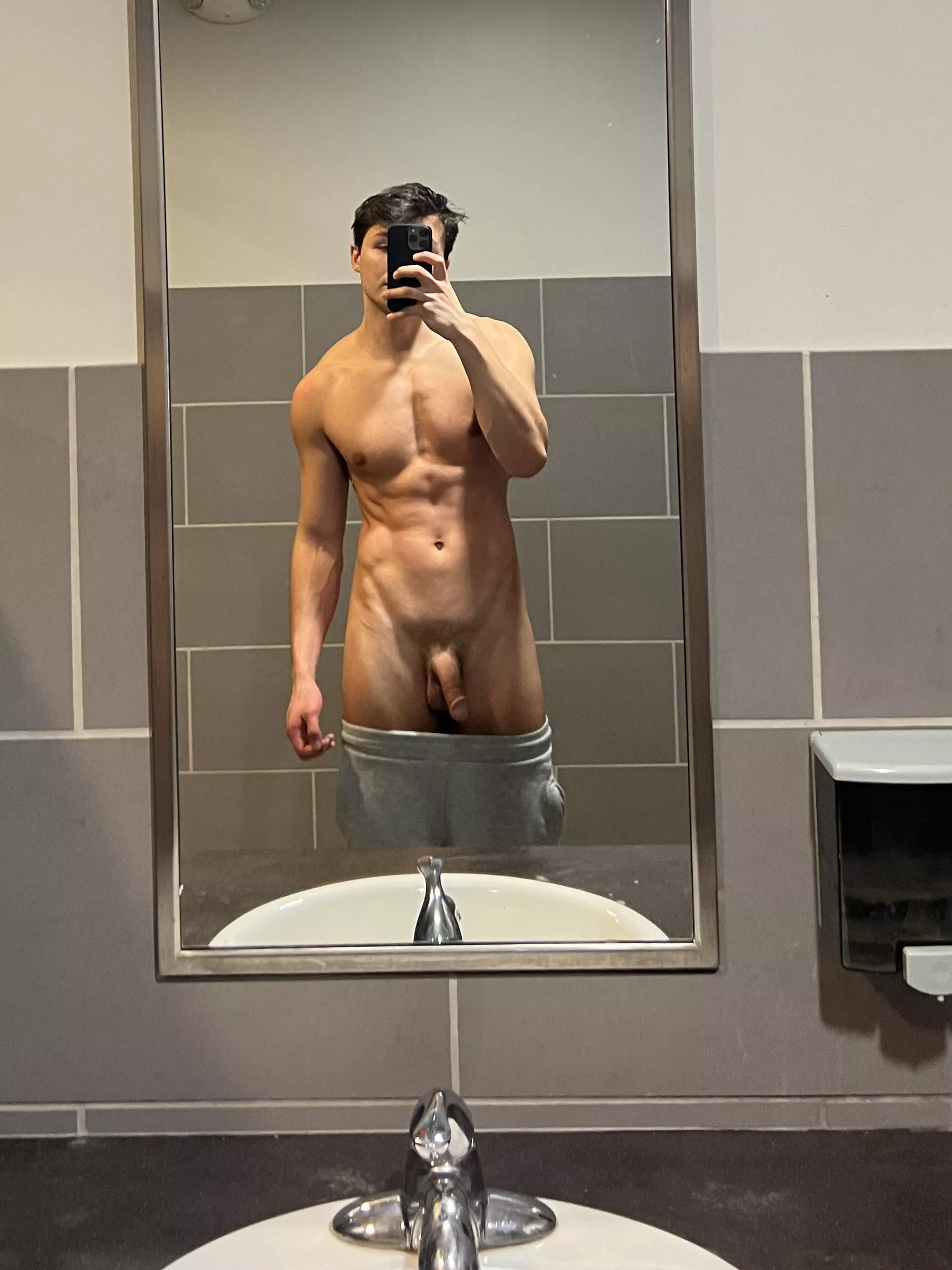 anyone like soft cocks after a workout?