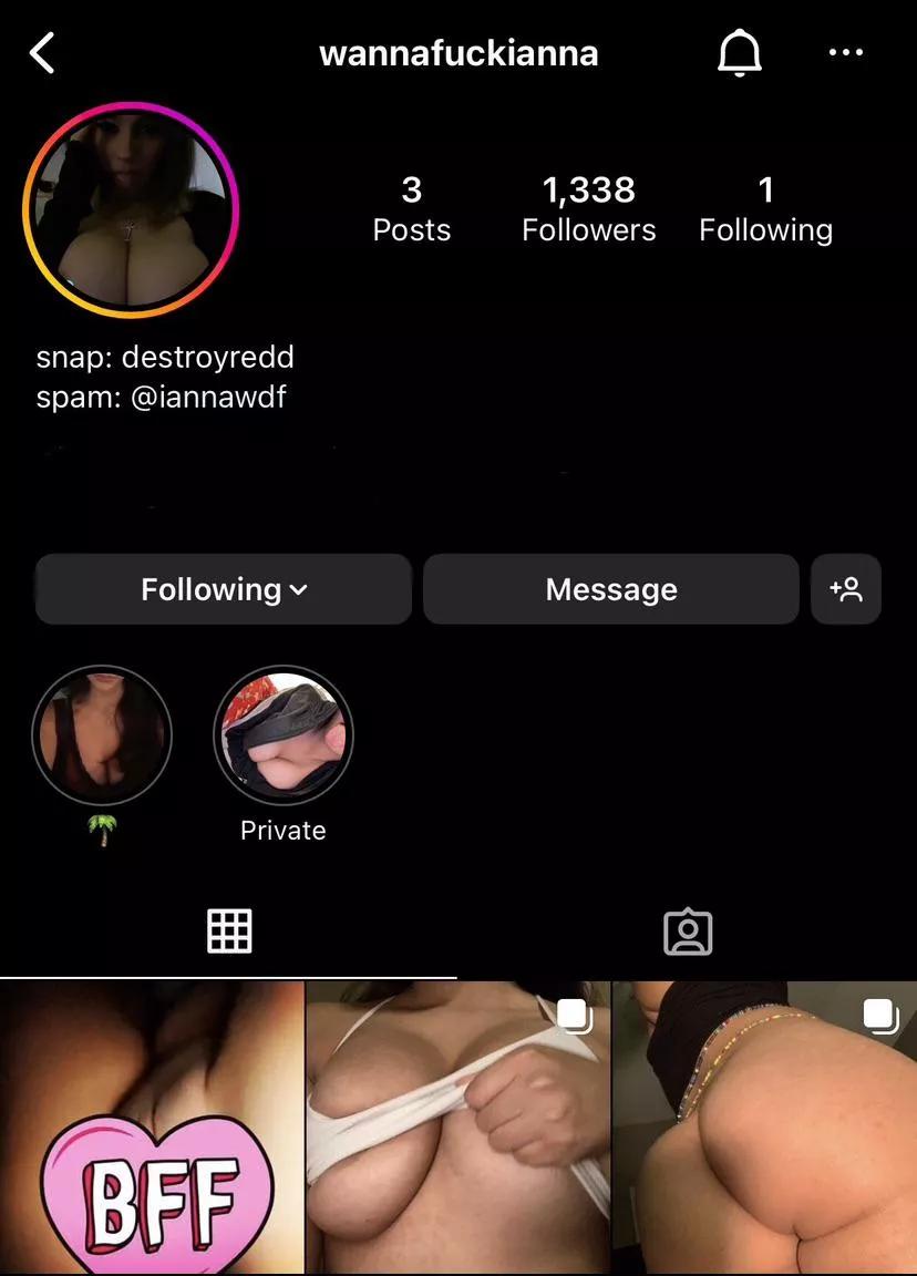 Demon Lives at night and DMs open❕