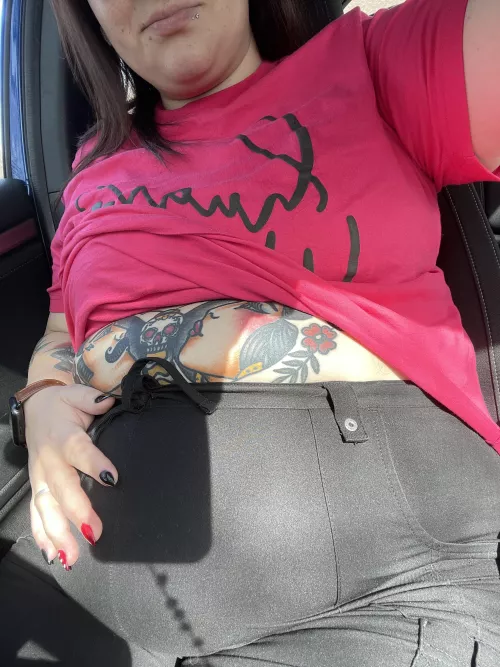 Endless chips and salsa have me stuffed! Enjoy 👅