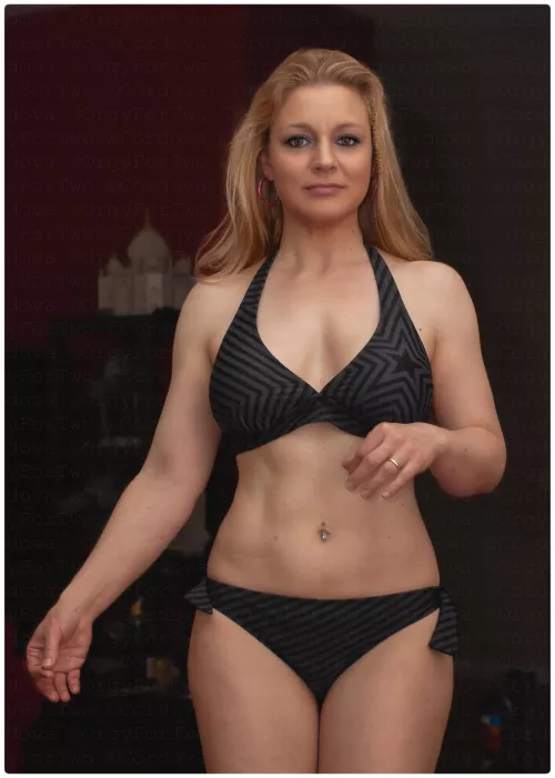 From my pole dancing days - behind the scenes [img]