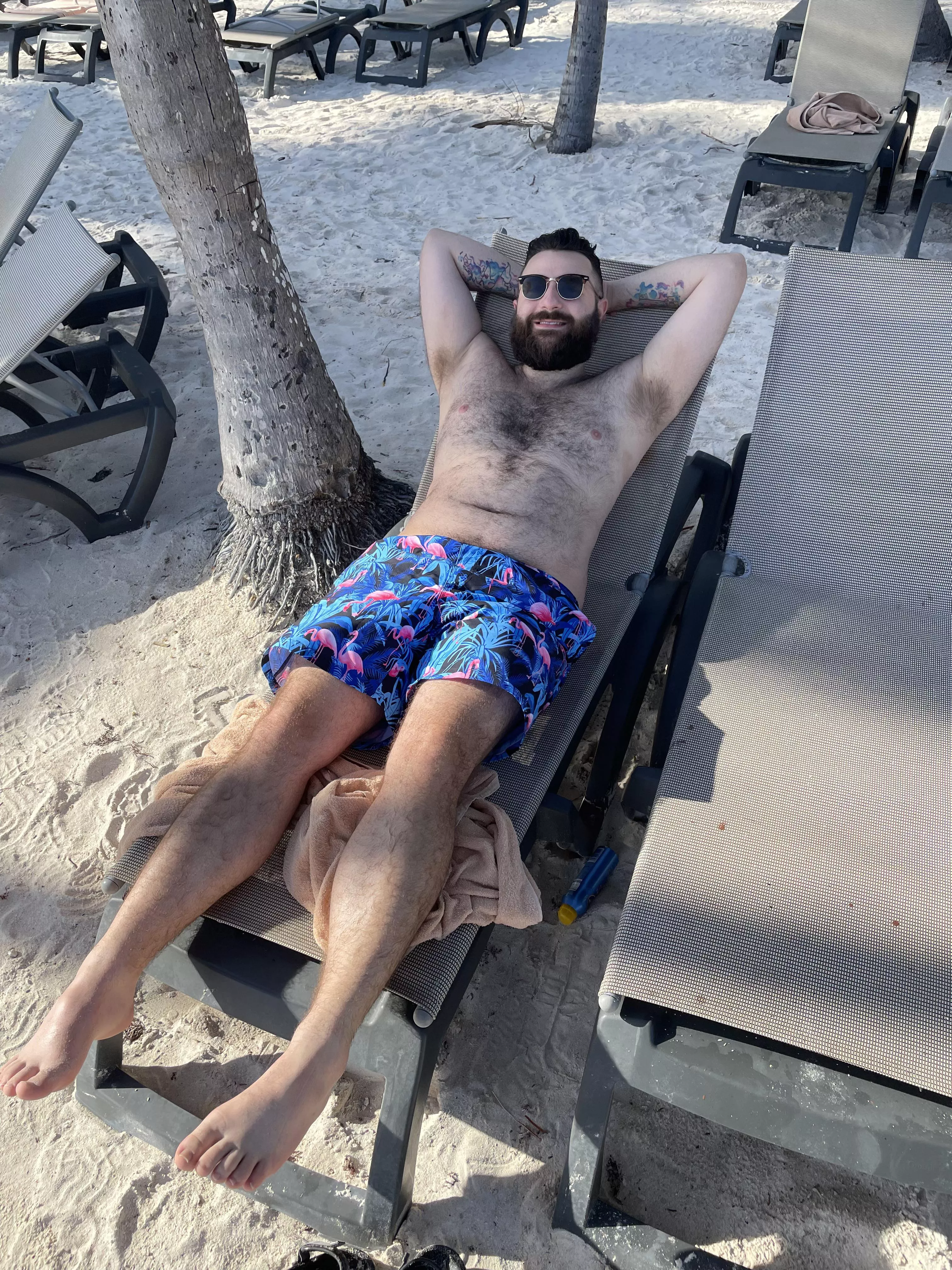 I wanna go back to the beach 😢