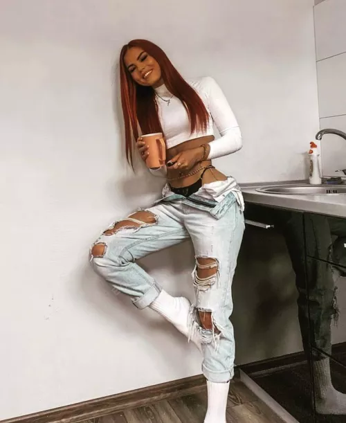 Is it normal to get cramps while posing for photos, asking for a friend.