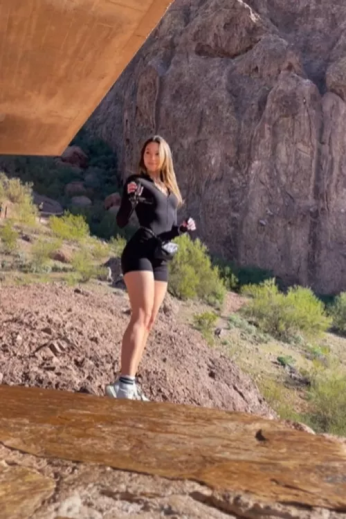 On the rocks 🥵🥵