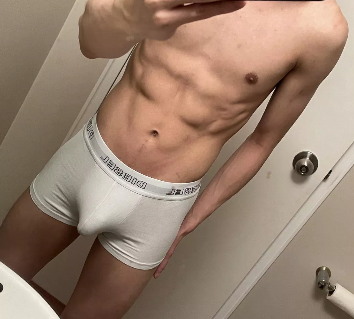 Quick selfie before shower