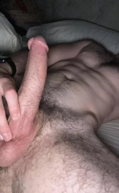 so horny, who would fuck it out of me?