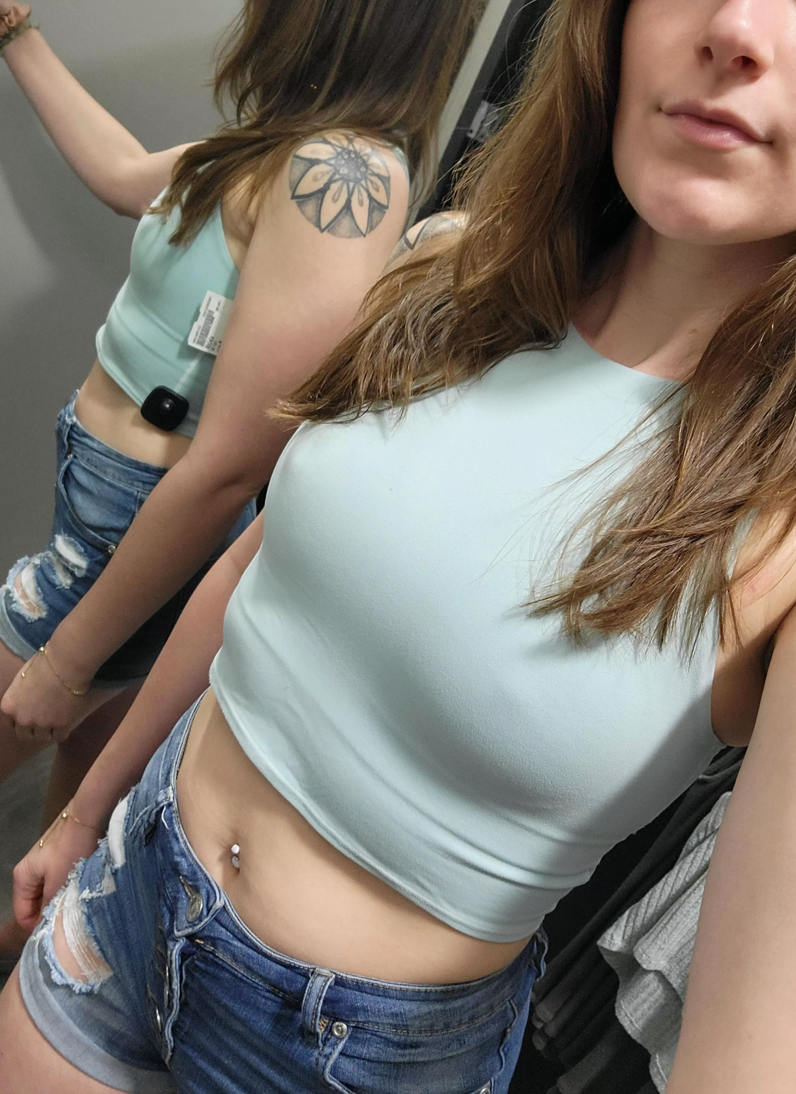 This top is coming home with me 😍