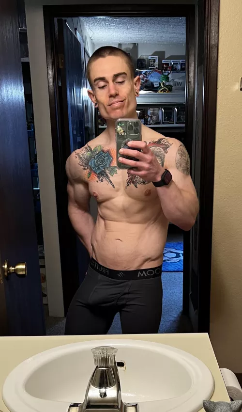 Wanna help me get hard?