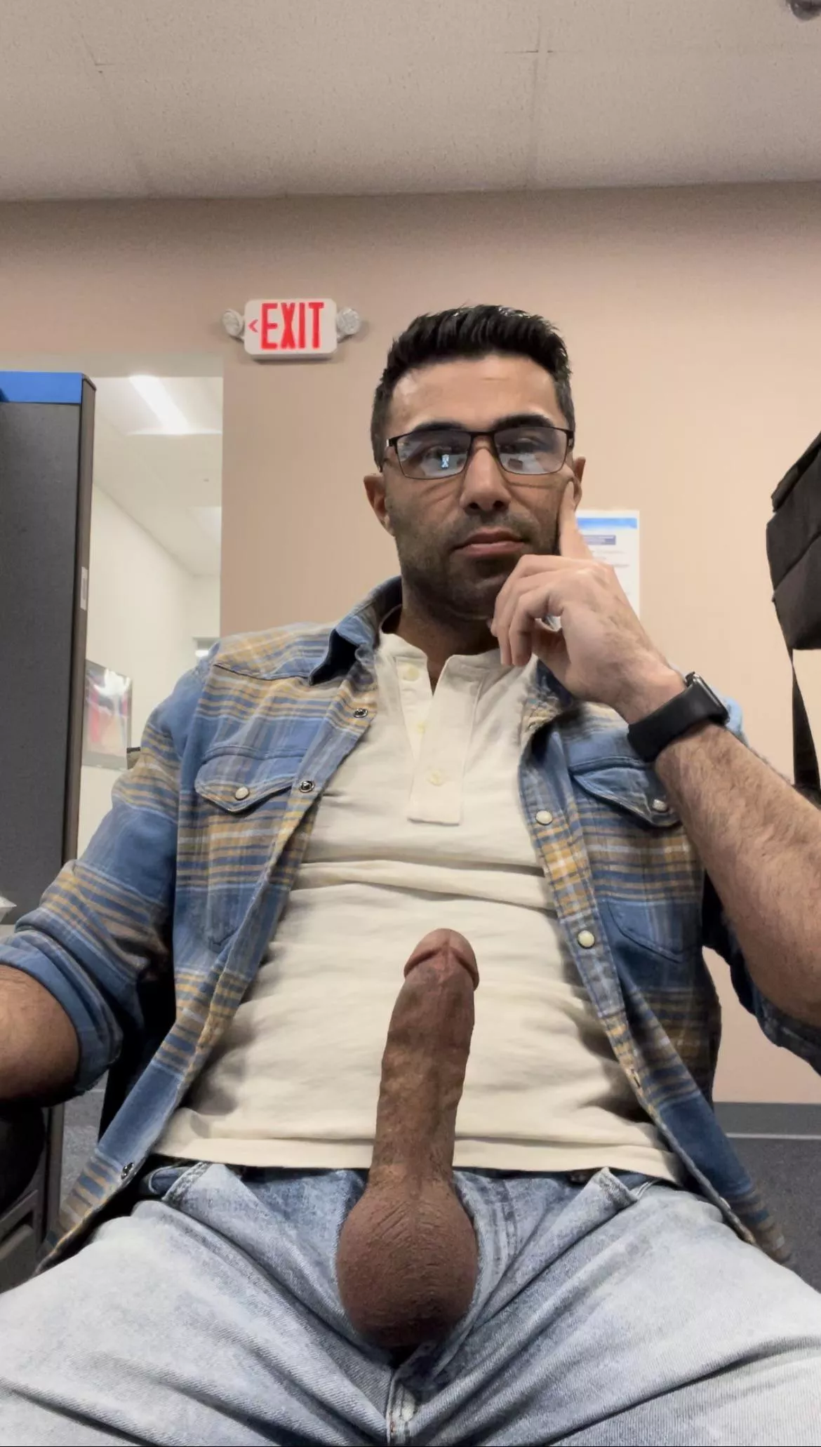 Who else is thrilled that its friday?