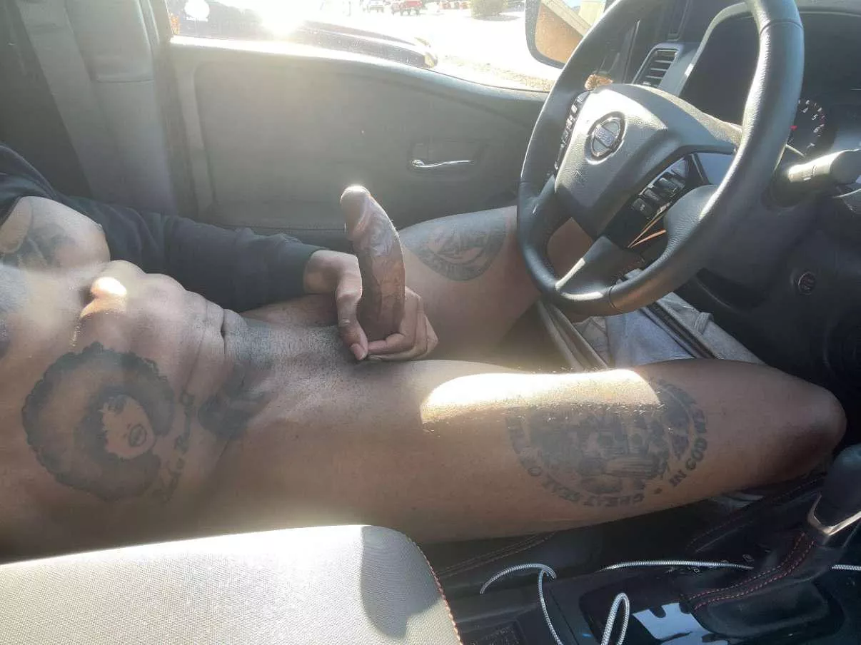 Who wants to take it in the Nissan? SC: tattooed305