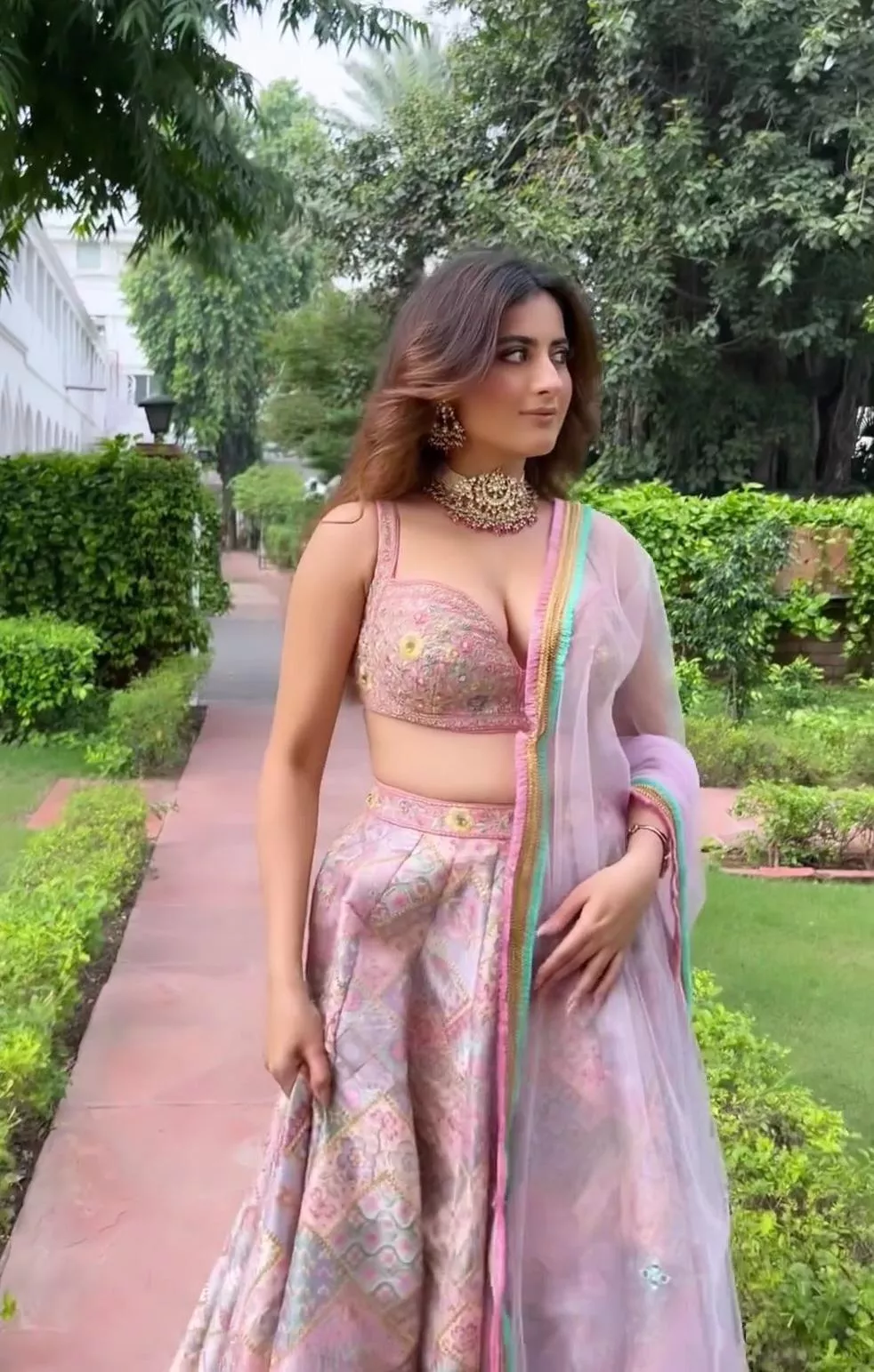 your busty gf arrived