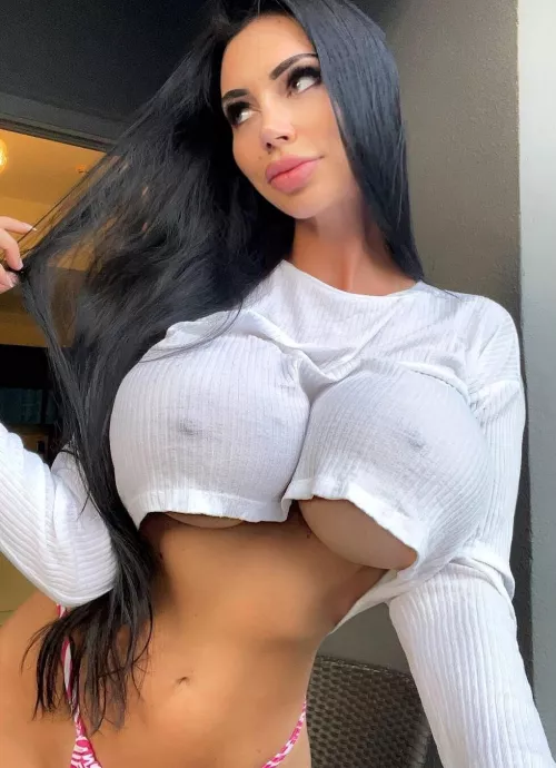 Yvonne is such a babe