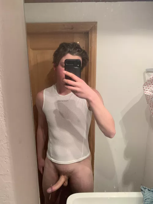 18, horny after a my daily bike ride 🚴