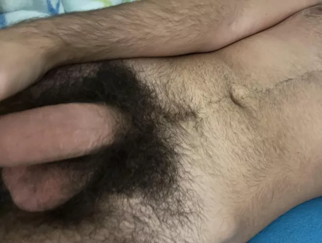 18 slim/fit uncut bro, face+ @dlmm1022