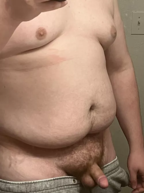 23 M bored on a late night.DMs are open