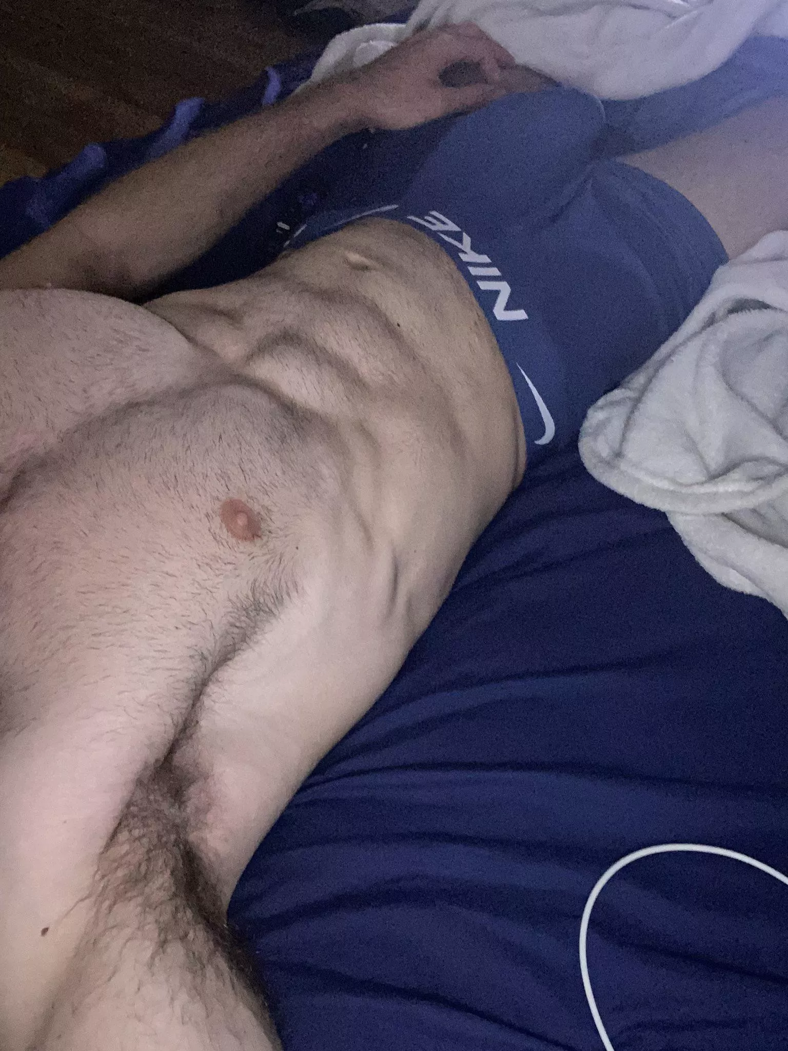 23LA down for cock size contest with guys 18-27 sc:T_sagging2019