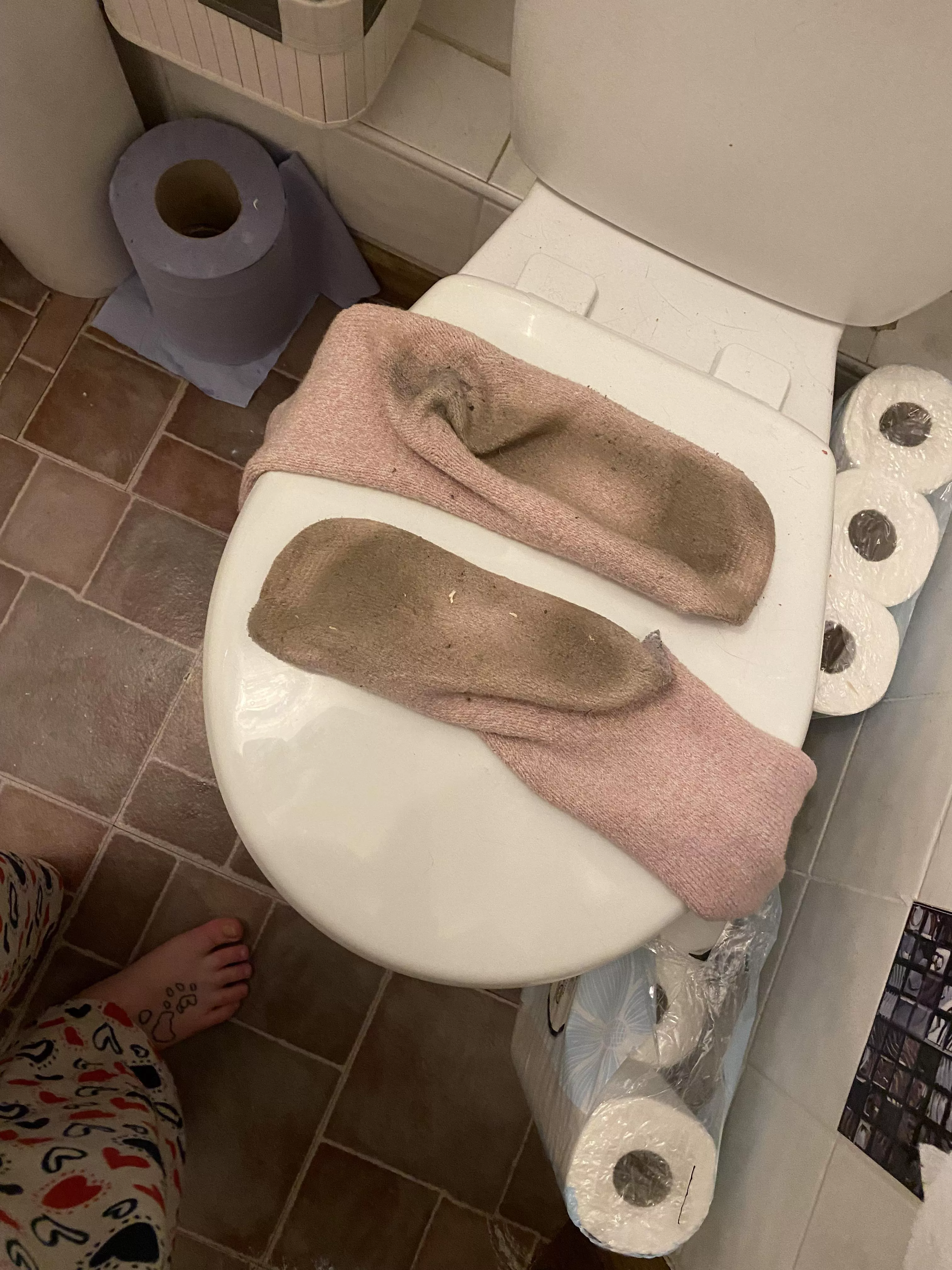 Another day another lush smell [female] [selling]