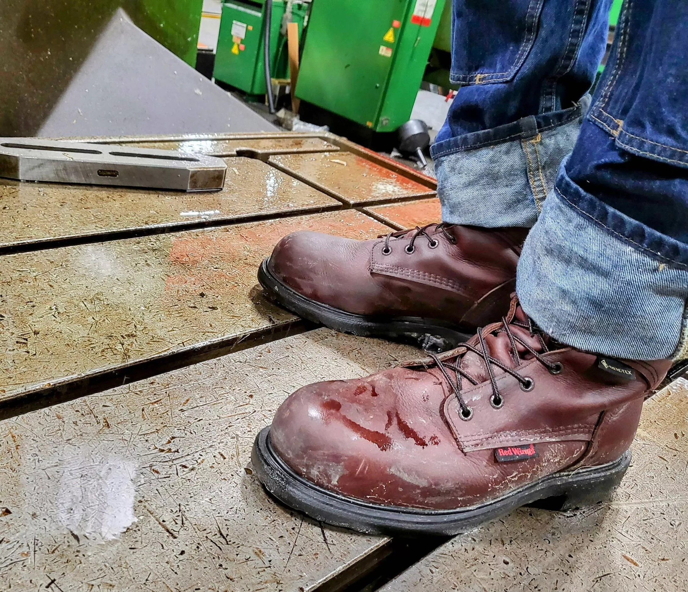 Can confirm that the Super sole 2.0 boots work well to prevent slipping on oil.