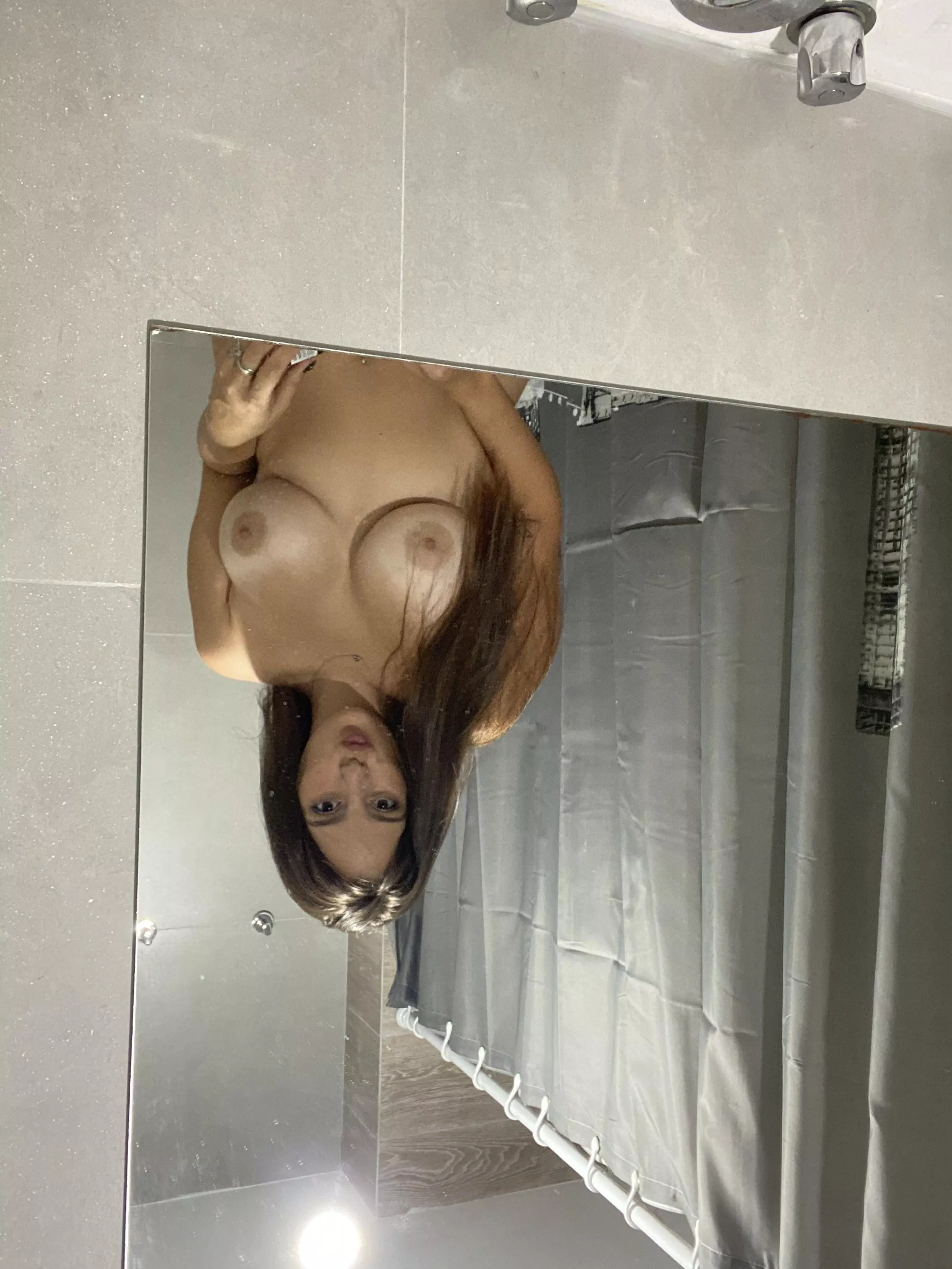 Can my smile and this simple nude make one person hard