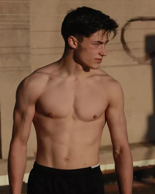 “David Gineno” …