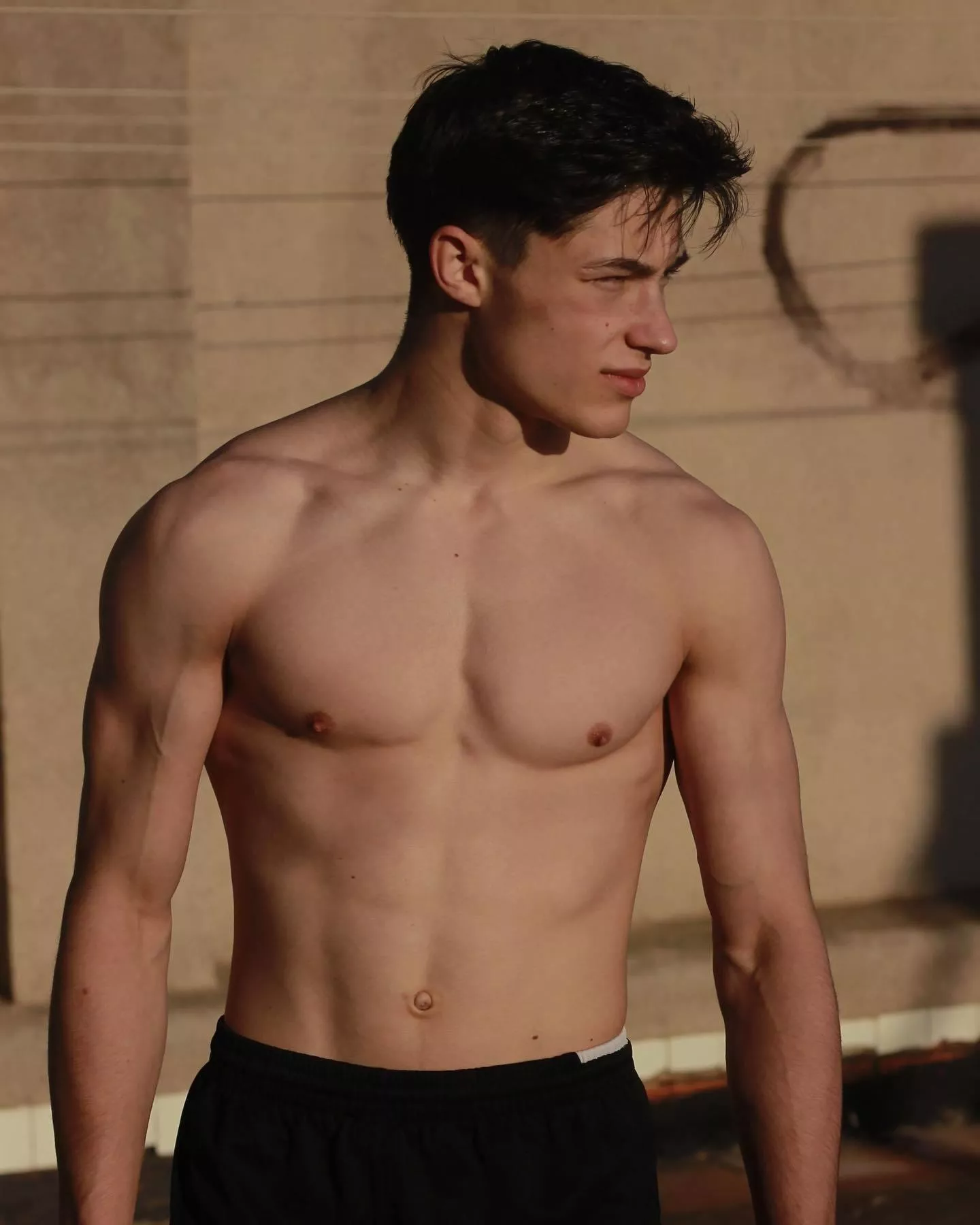 “David Gineno” …