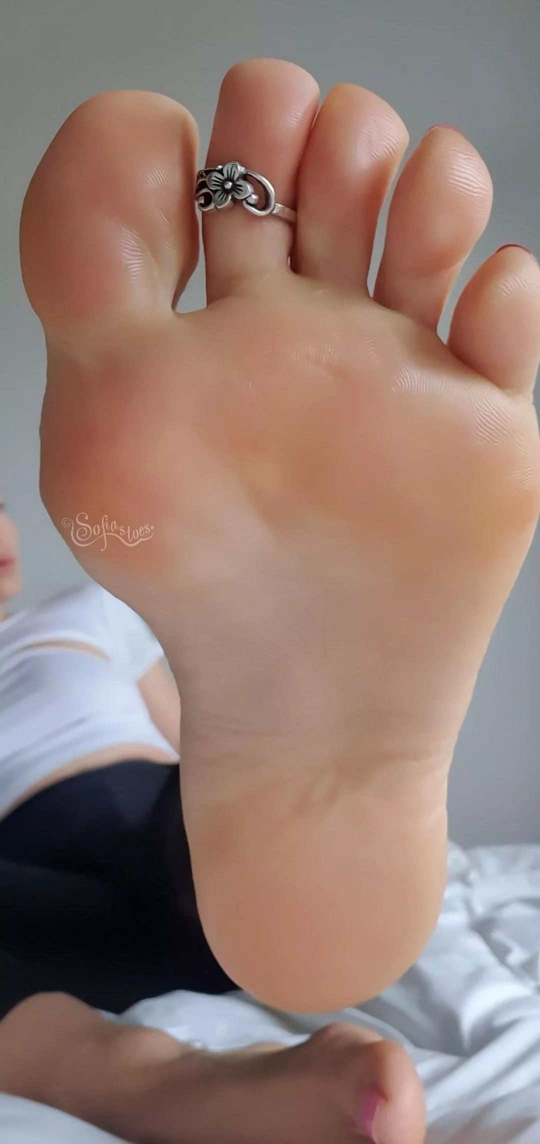 did you just kiss your phone screen 🤭💗