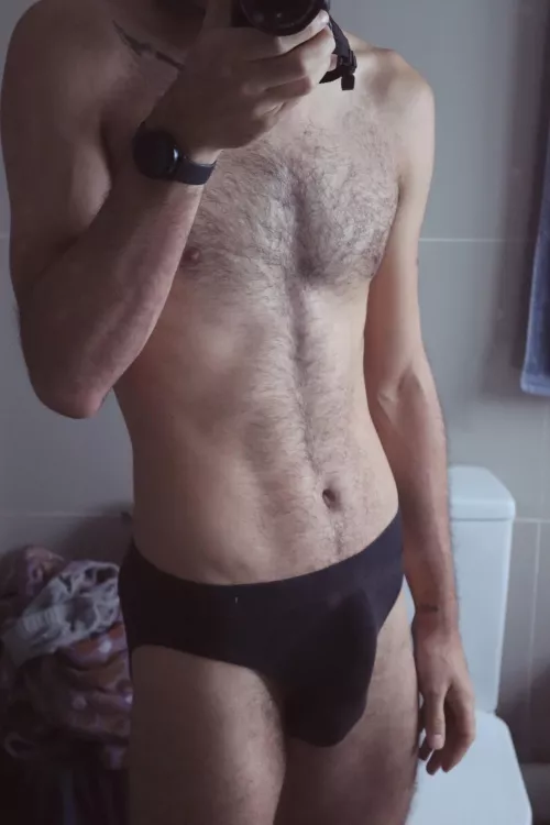 Do you like seeing my bulge?