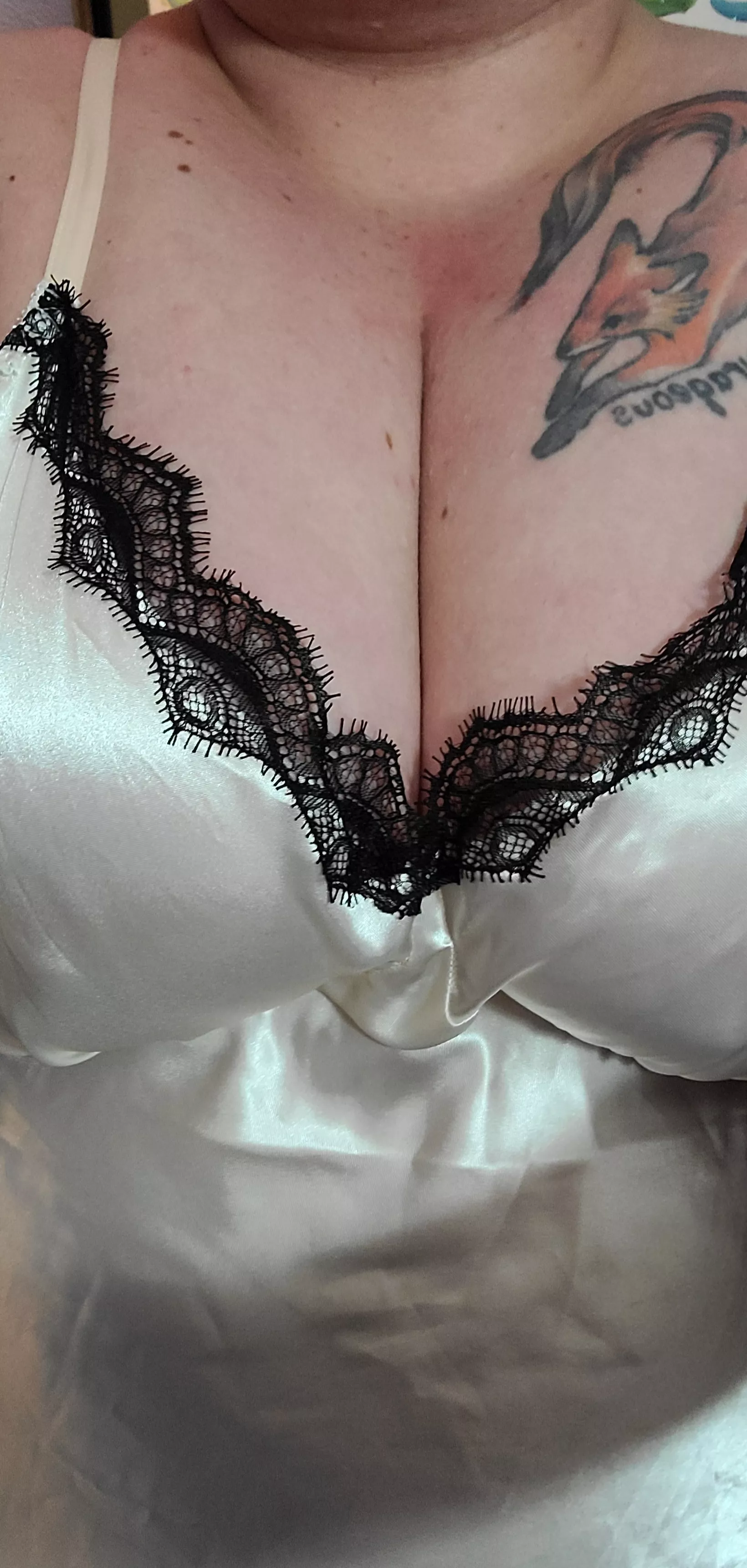 Help make my tits match my lingerie