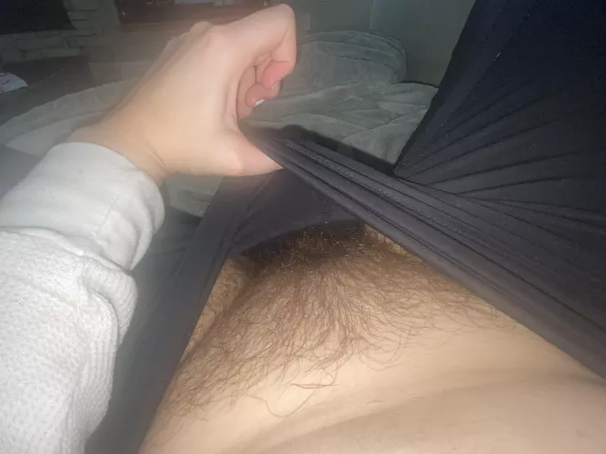 I never, ever wear panties 🙈