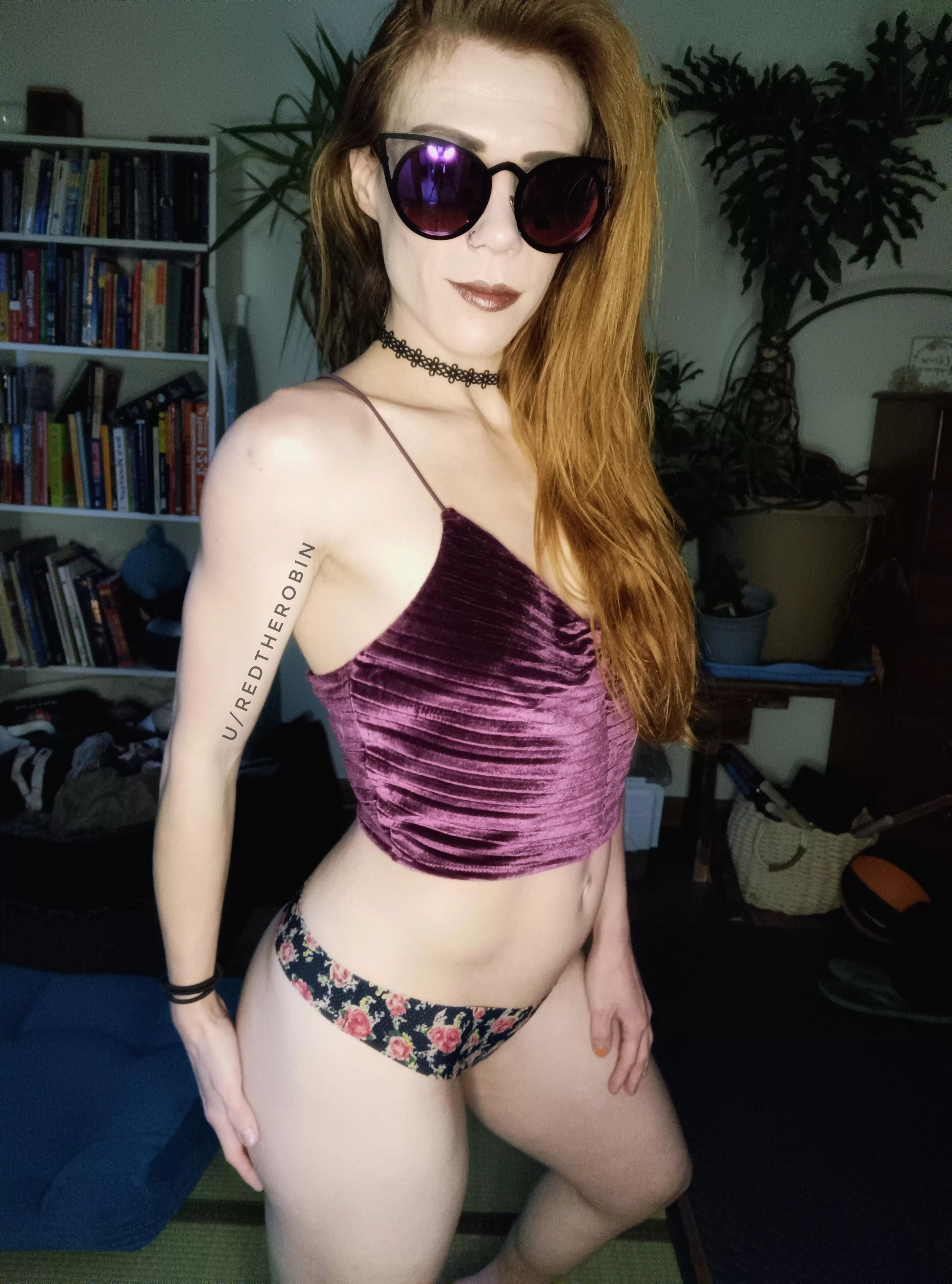 Love this purple velvet shirt (F)