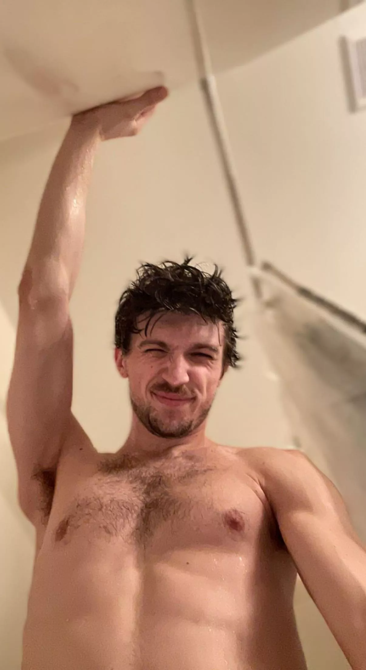 POV: you’re in the shower w me🛀🚿