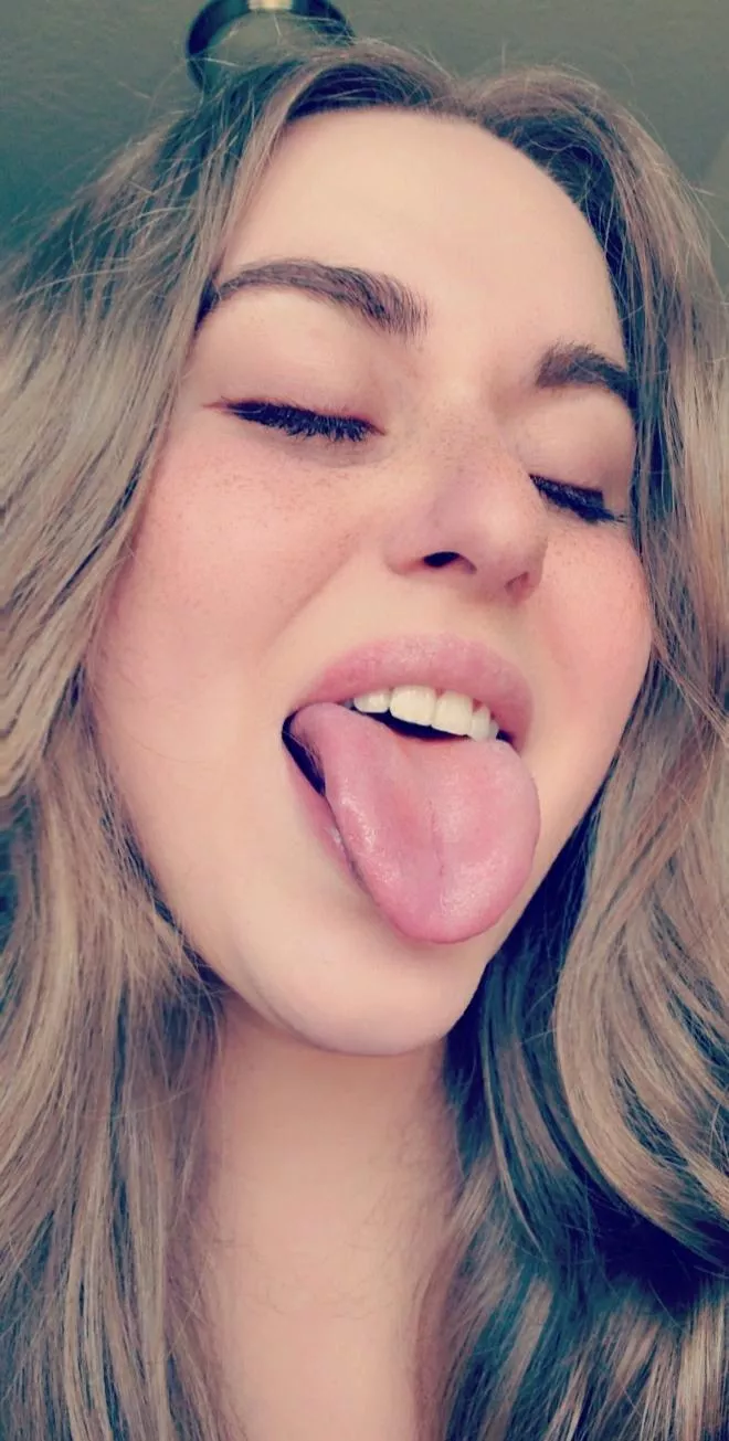 soft hrt femboy 💕