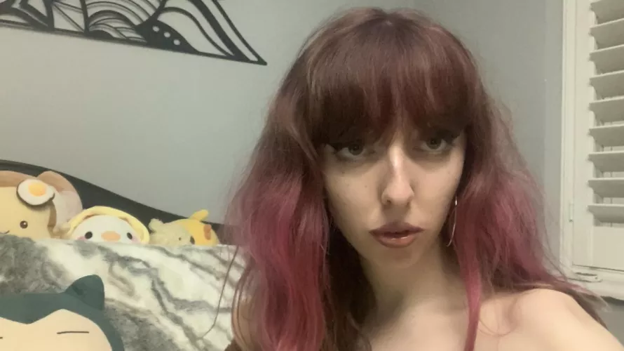 Very minimal makeup here, what do you think? 💋💄 x